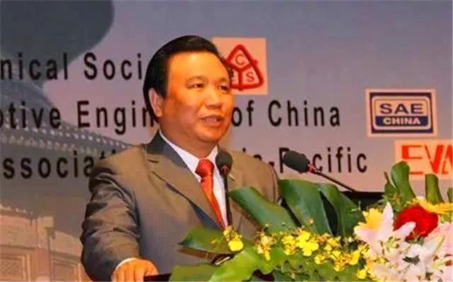 钟馨稼为什么捐款给美国人,钟馨稼捐款7000原因