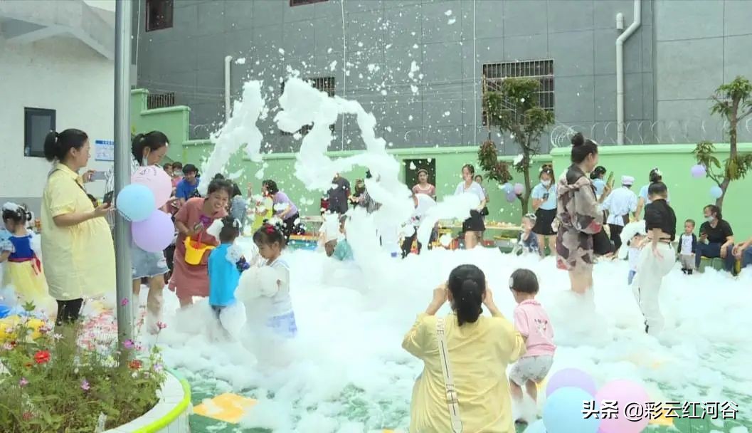 庆六一今天是个好日子舞蹈串词,庆六一精彩瞬间