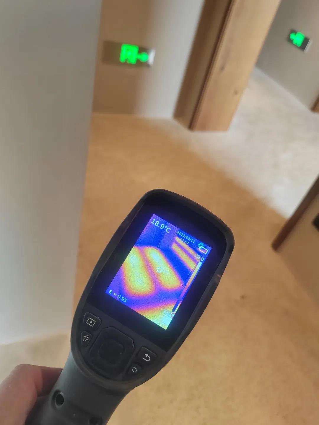 石墨烯地暖的工作原理,石墨烯地暖的工作原理是什么