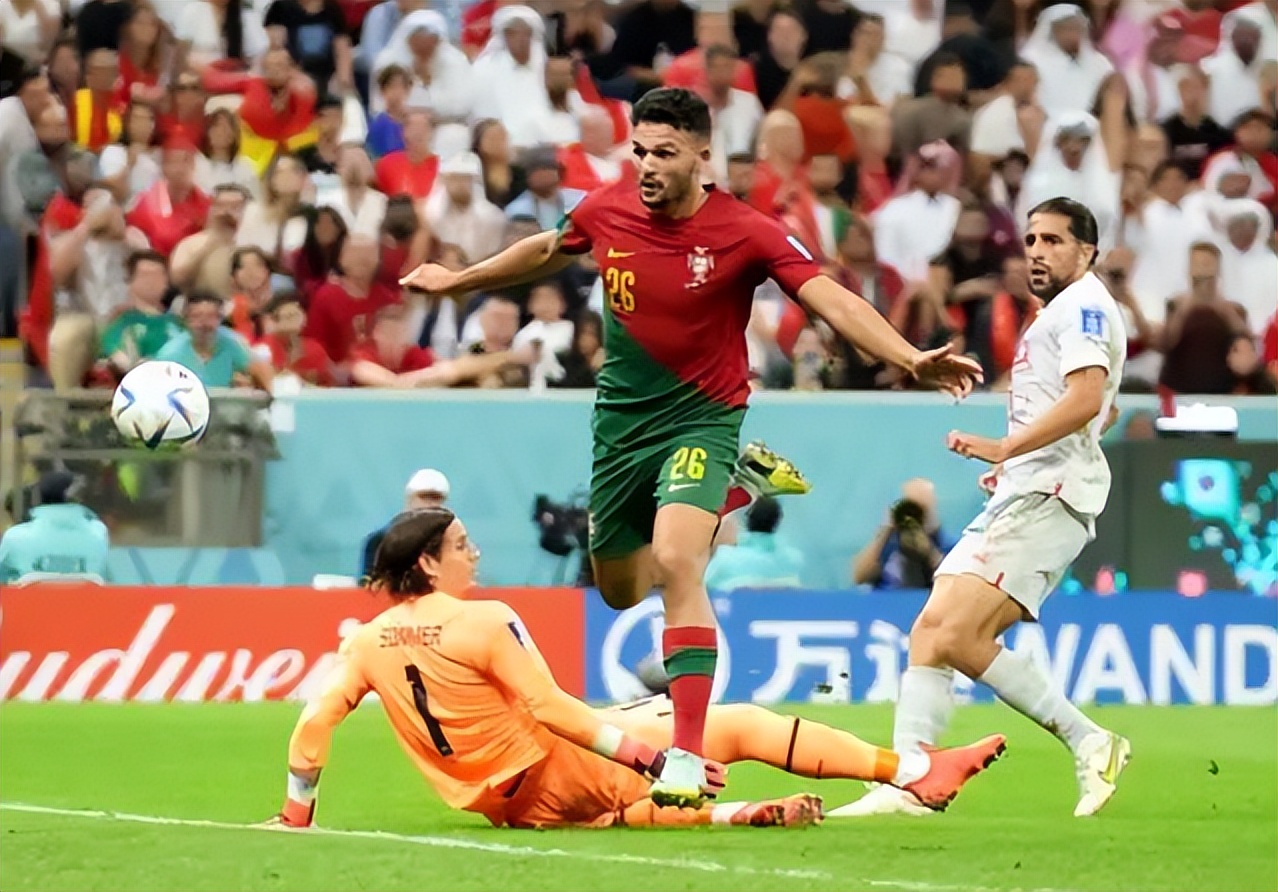 梅西内马尔姆巴佩帽子戏法,世界杯决赛姆巴佩帽子