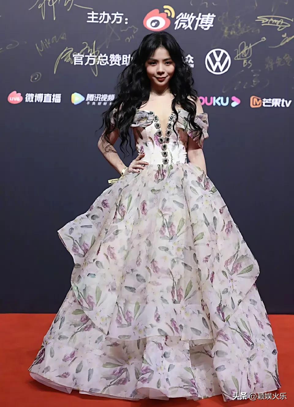 2022年度微博音乐盛典，众女星走红毯，明星高清壁纸