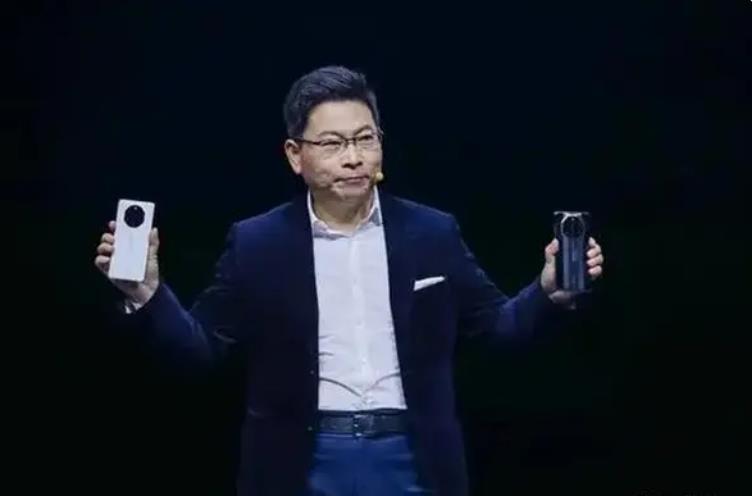 iphone的硬件成本更低吗,苹果硬件综合利润率