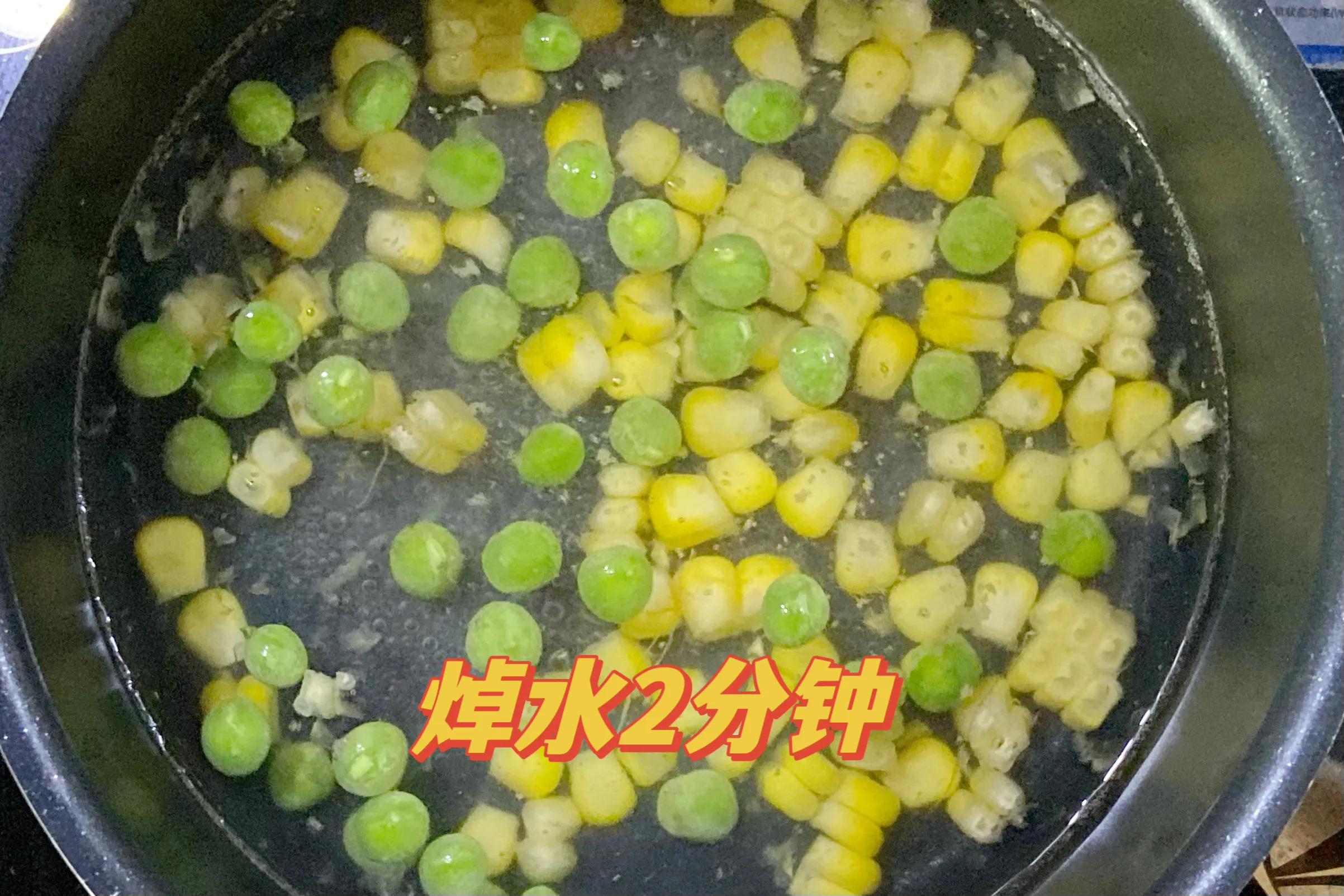 菠萝买叶长的叶短的,菠萝怎么鉴别好坏图解大全