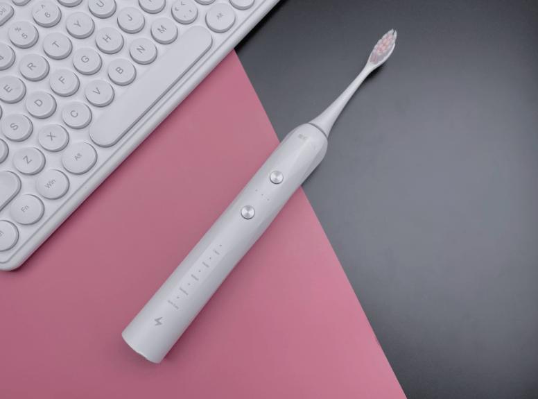 usmile电动牙刷和小米t700哪个好,素士x3电动牙刷和usmiley1哪个好