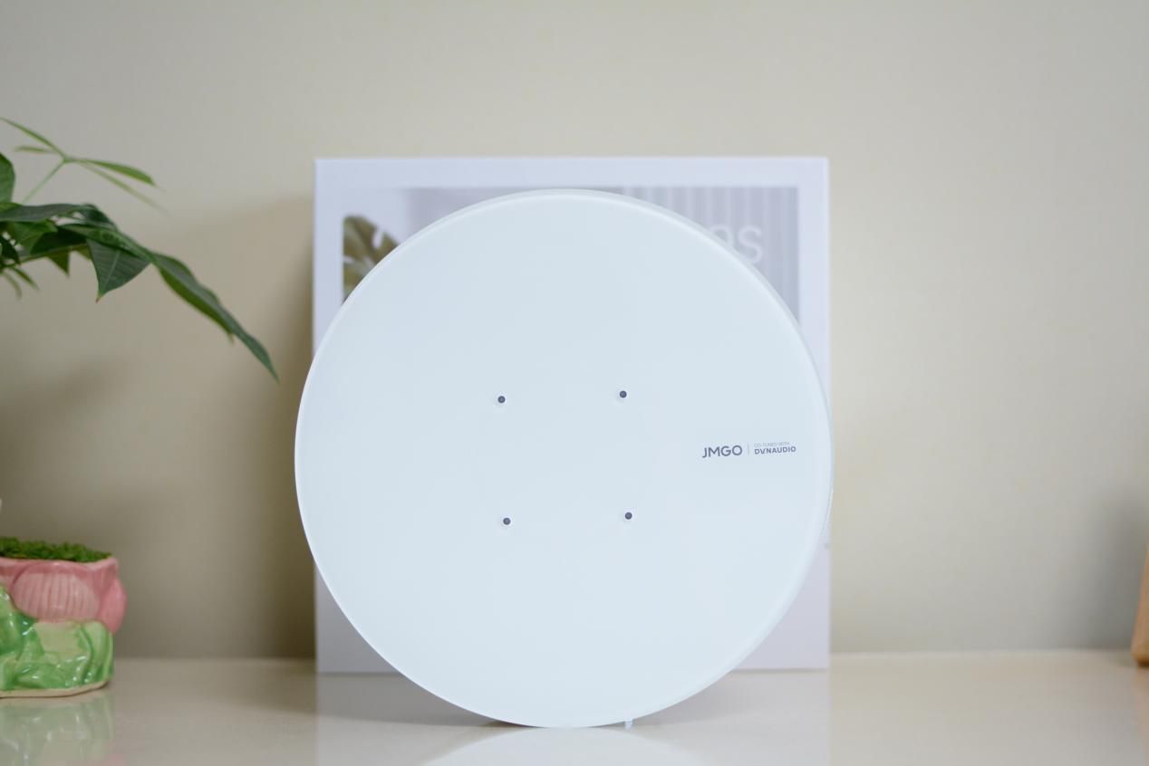 目前市面上最好的投影仪是哪款,目前市场上的投影仪哪一款最好