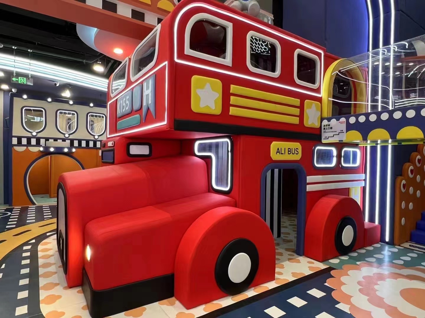 儿童乐园游乐设备厂家,中山儿童乐园设备厂家