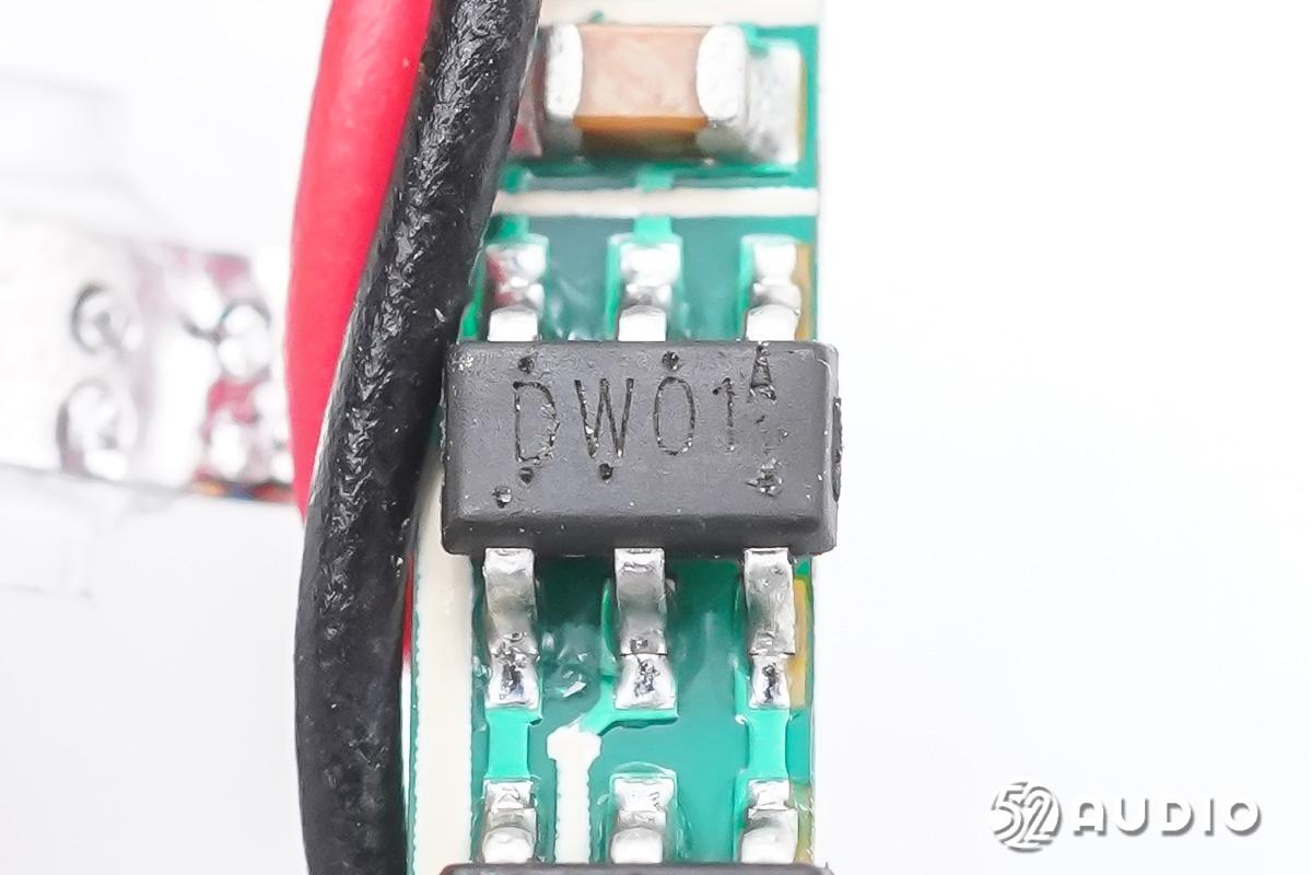 noiseairbuds鑰虫満鎷嗚В,realmebuds缁忓吀鑰虫満鎷嗚В