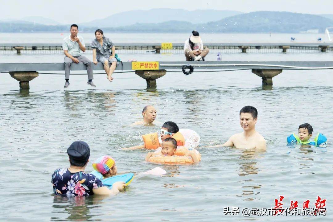 东湖听涛泳场水上运动营地日出,东湖听涛泳场最近视频