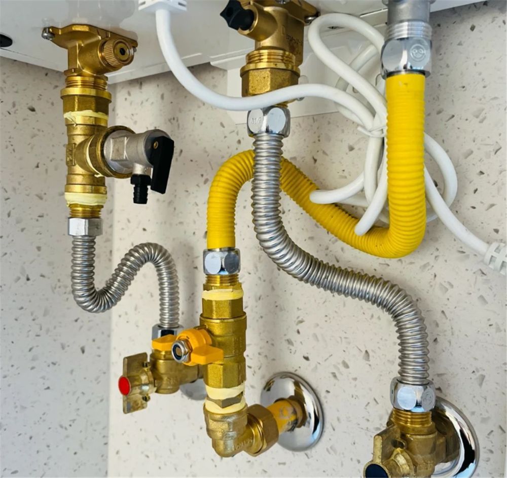 选燃气热水器记住这7点,没装回水管推荐买哪种燃气热水器