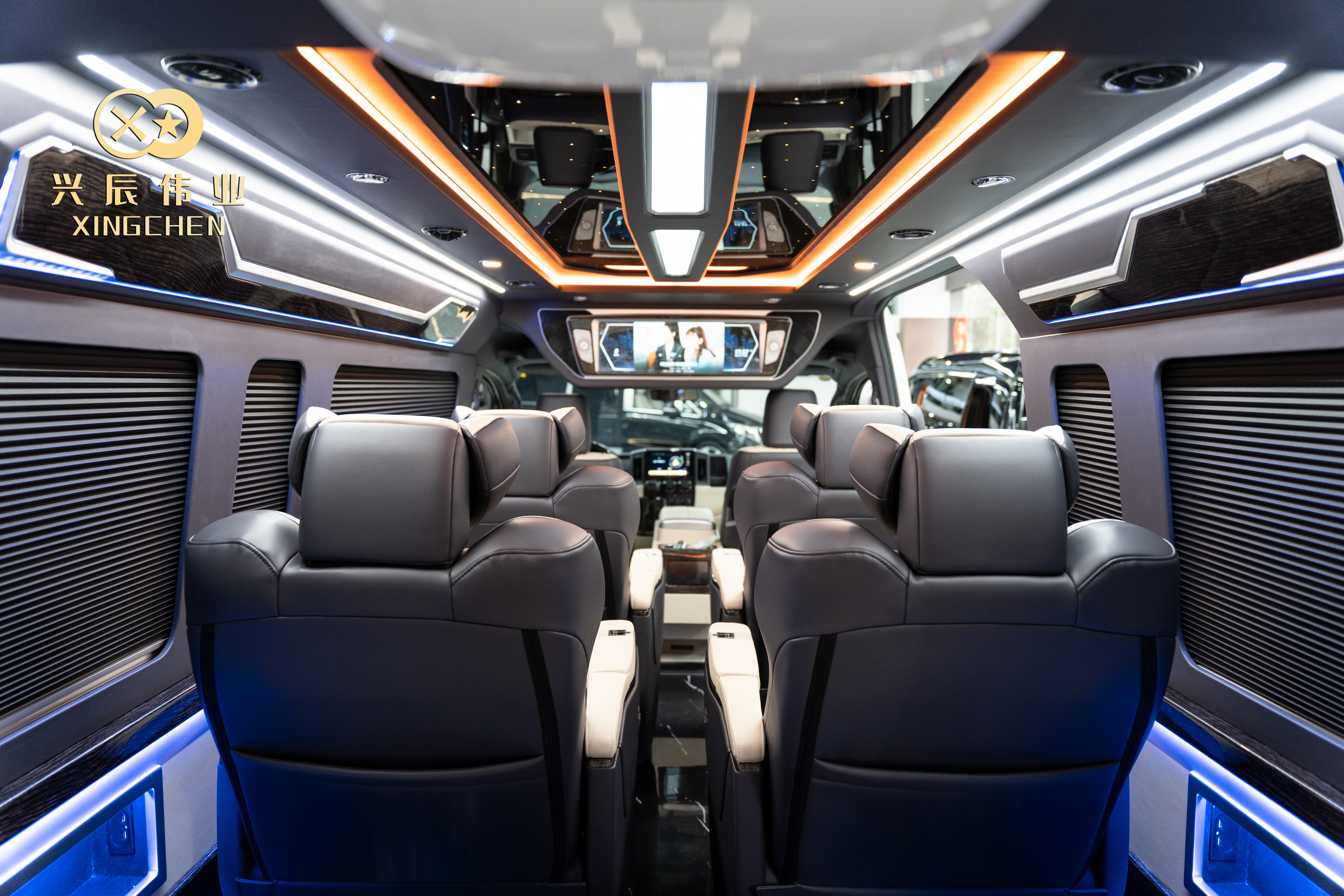 蓝牌九座丰田海狮20万,丰田海狮9座蓝牌进化史