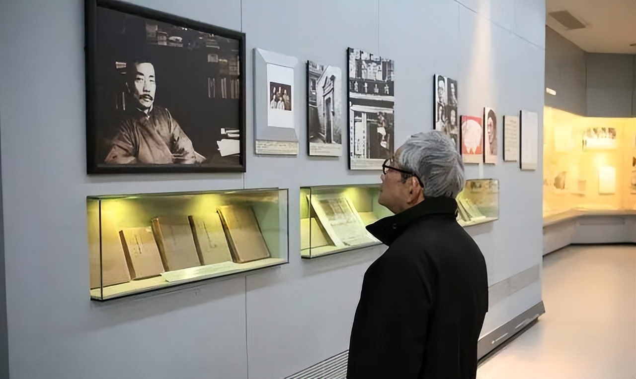 大江健三郎去世,日本作家大江健三郎离世