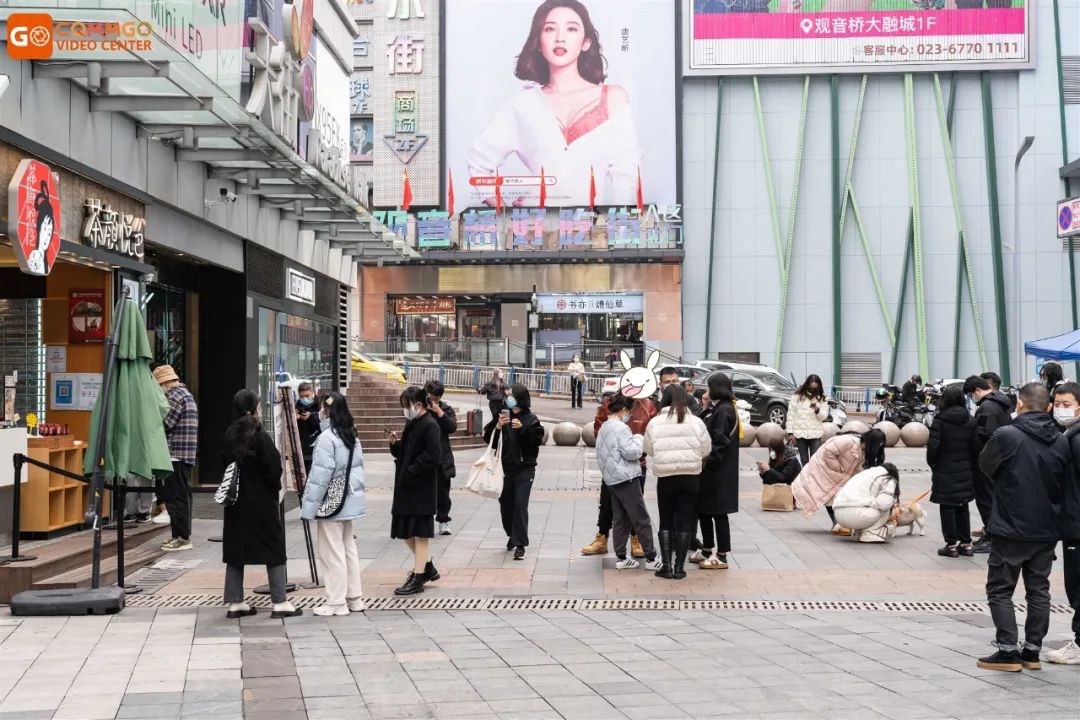 一口气逛了4大商圈，我们久违了的重庆回来了