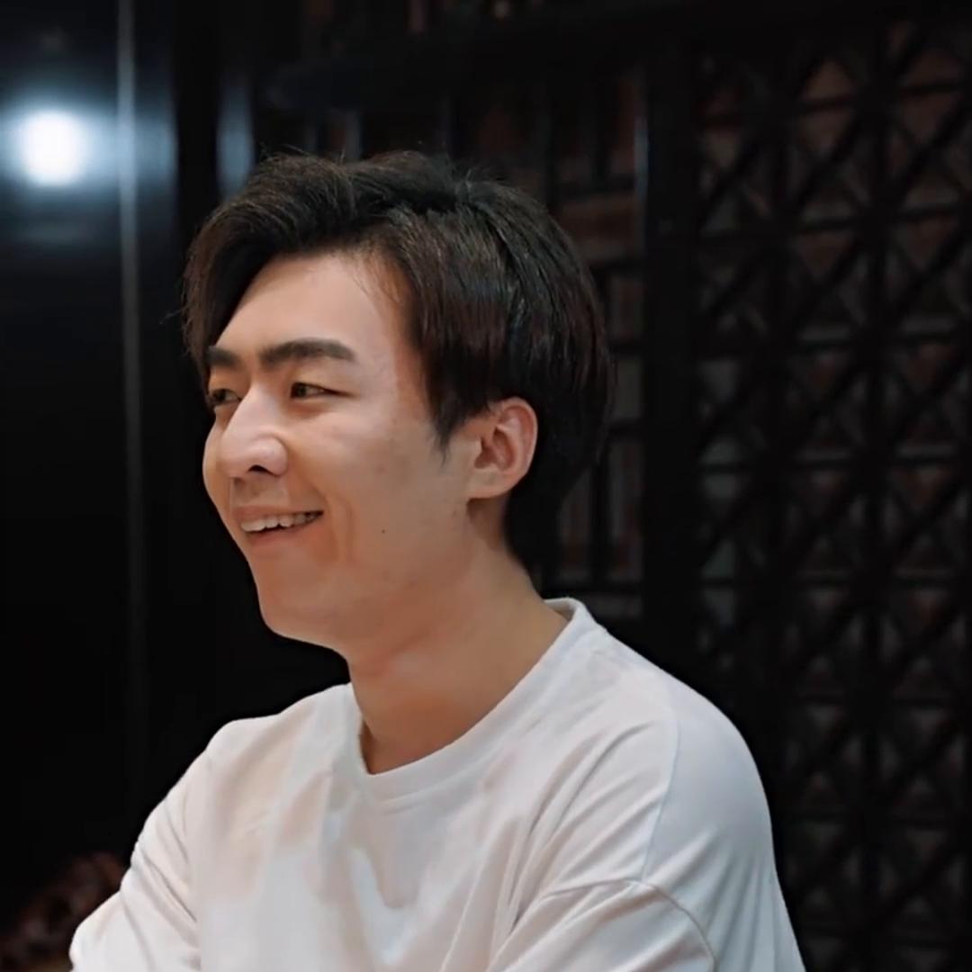 假如物价贬值100倍而你的存款没变,世界物价贬值后走向巅峰