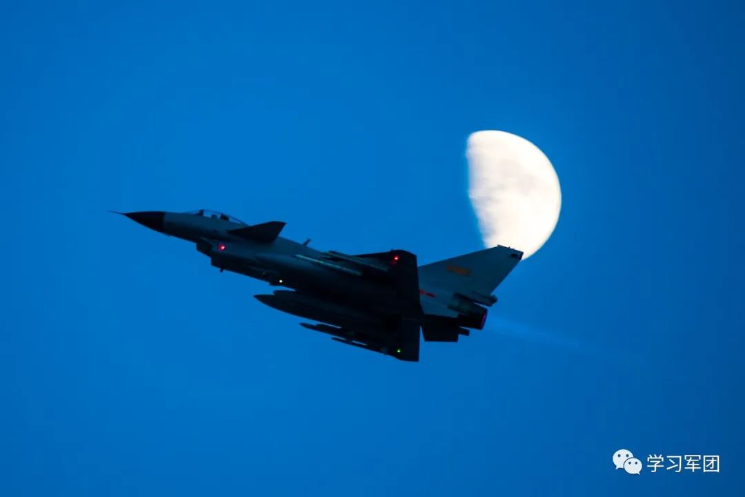 月下大片，专属定制