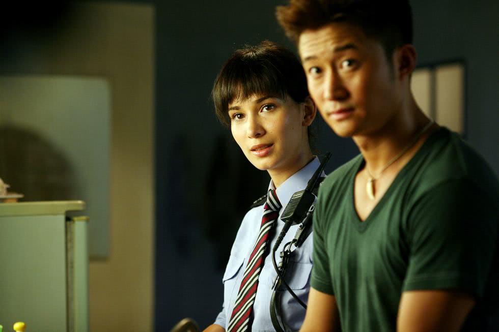 谁说华语功夫片已经没落，成龙老矣，轮到吴京顶上了