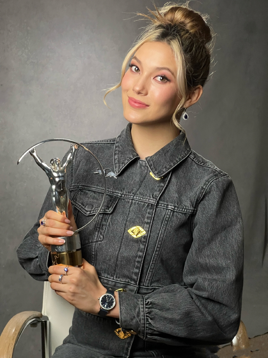 谷爱凌力压梅西成为十佳运动员,谷爱凌获劳伦斯大奖身材