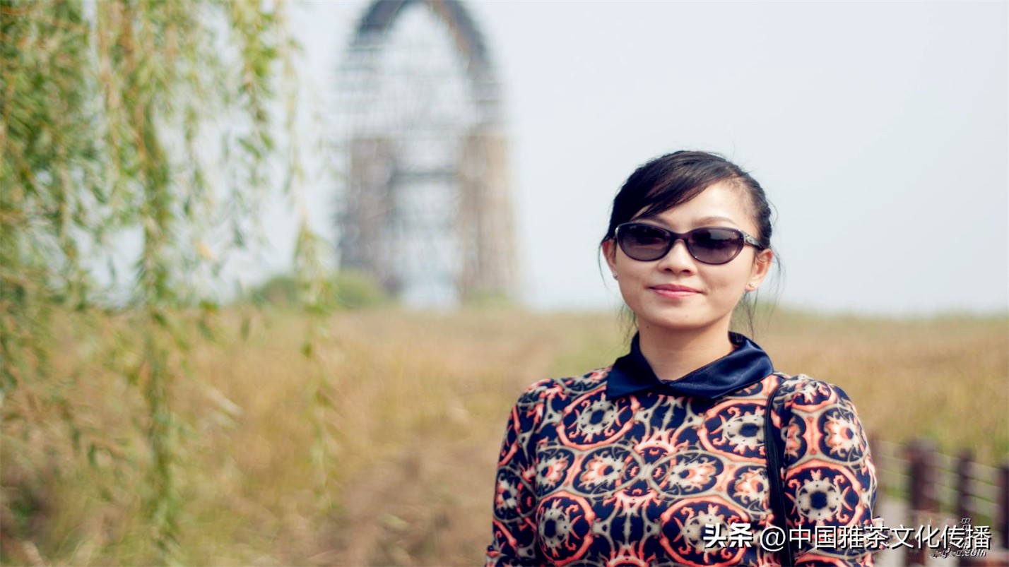 智者喜爱清泉，仁者喜爱山川