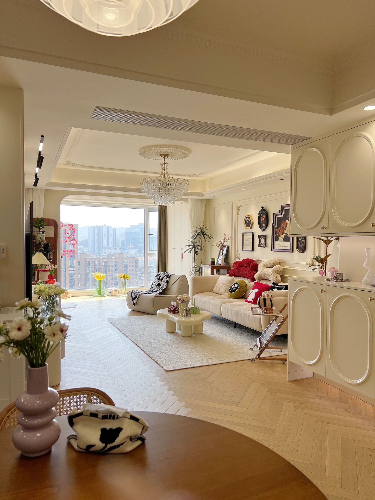 大面积轻法式装修风格比较便宜,轻奢法式风装修设计