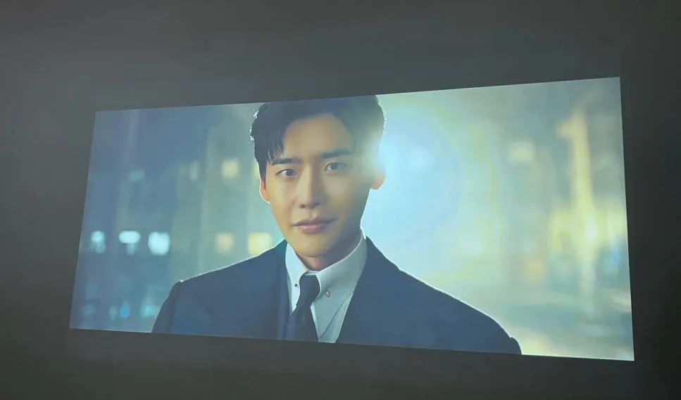 韩国流行宽肩,宽肩在韩国多流行