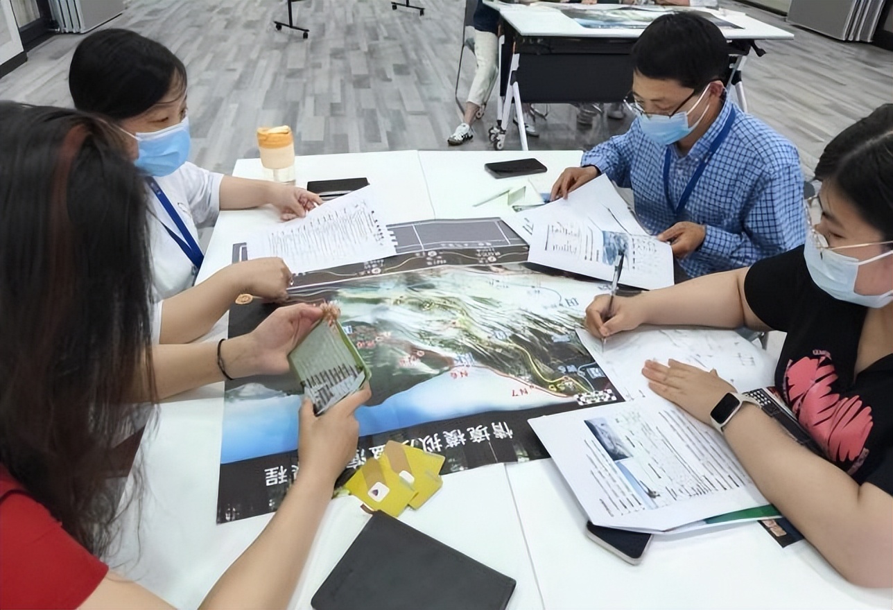 杨爱新老师,杨爱新沙盘