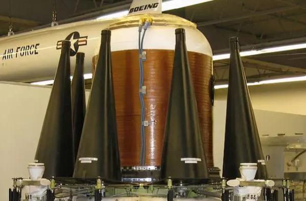 美国提供贫铀弹俄罗斯的反应,美通过俄浓缩铀进口禁令