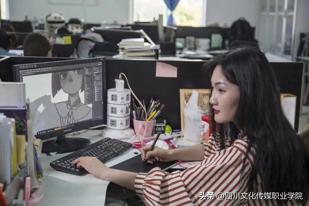 四川文化传媒职业学院是单招吗,四川文化传媒职业学院报名时间表