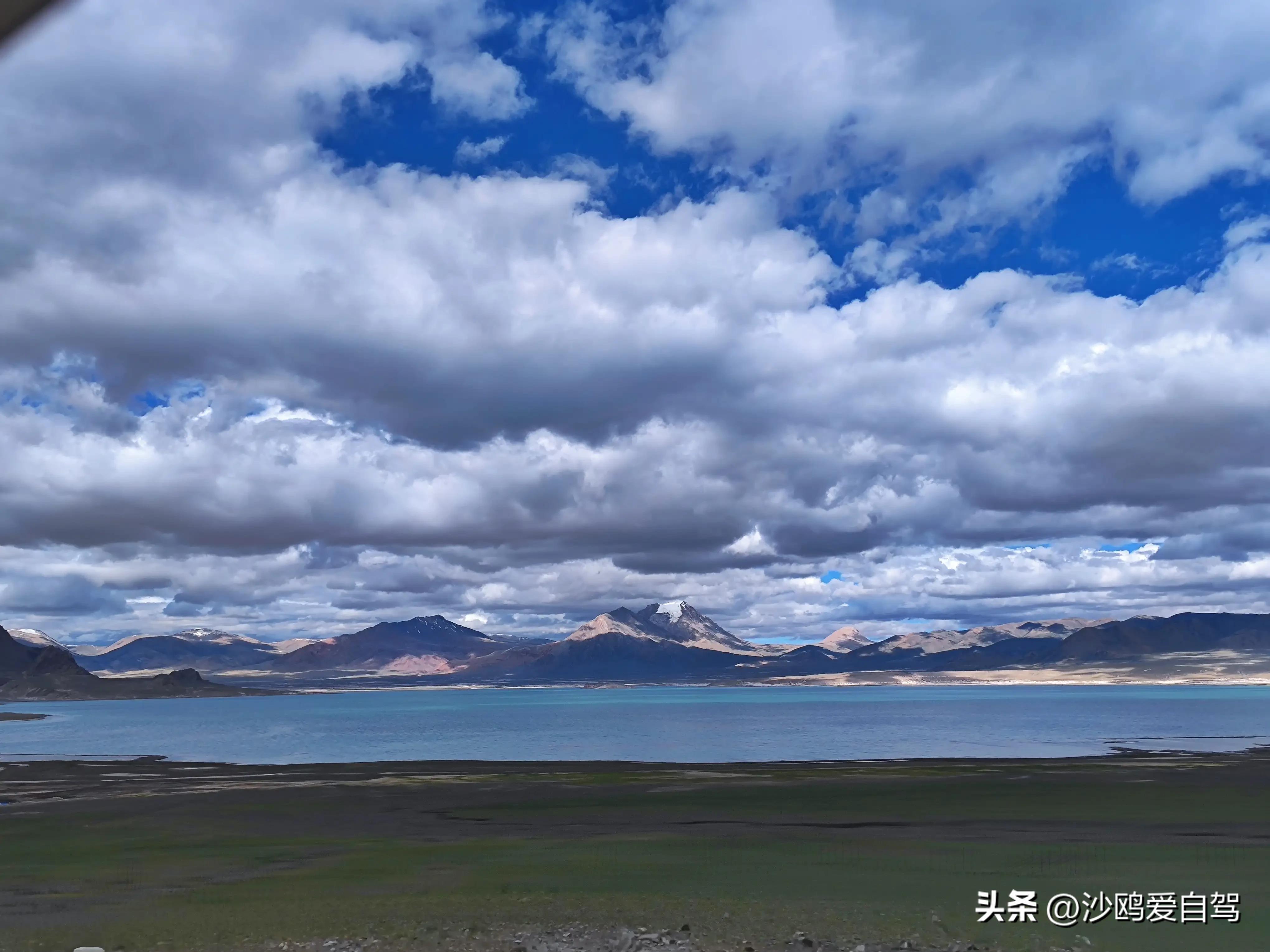 自驾四进*藏西***疆新**第12天:人在囧途:当惹雍措圣湖边陷车,轮胎鼓包