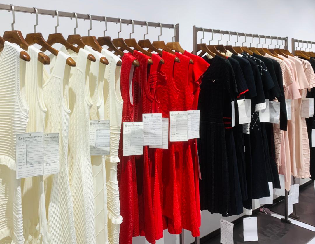 富二代被抛弃的90后,富二代被接回