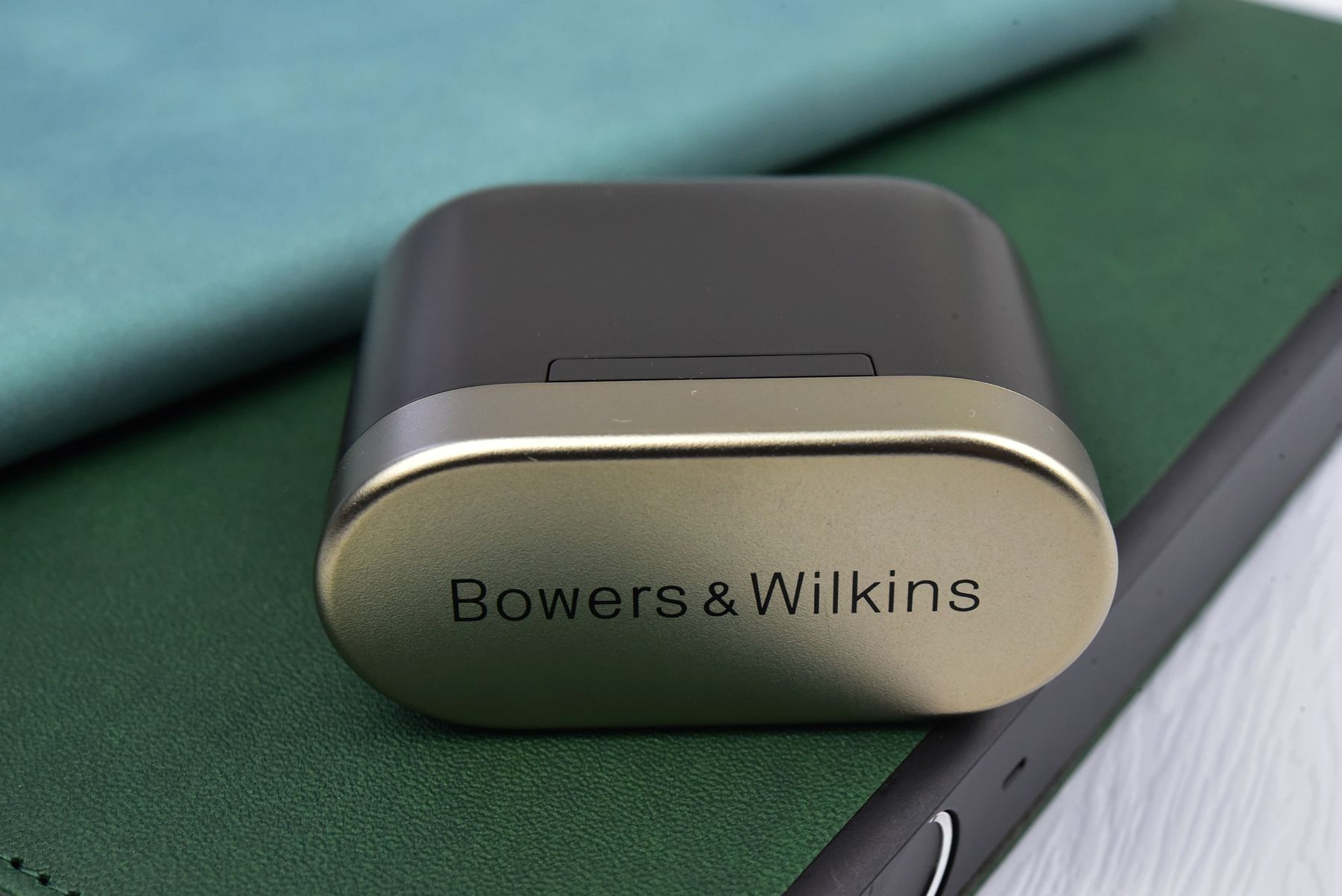 b&w耳机pi7测评,b&wpi7耳机测评