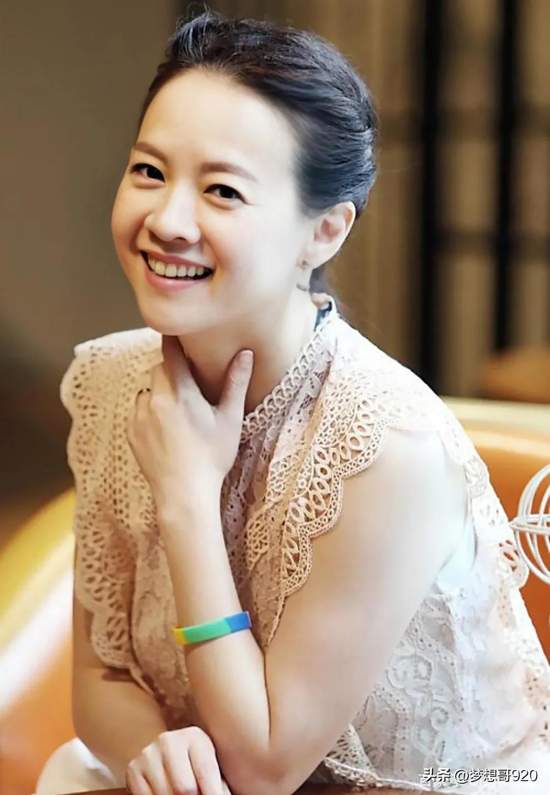 曾志伟几段婚姻,曾志伟签约过的艺人