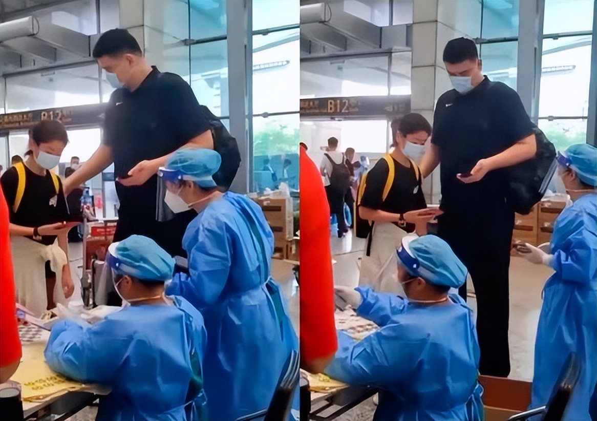 姚明在机场做核酸，12岁女儿比医护人员高出一头，或超180cm
