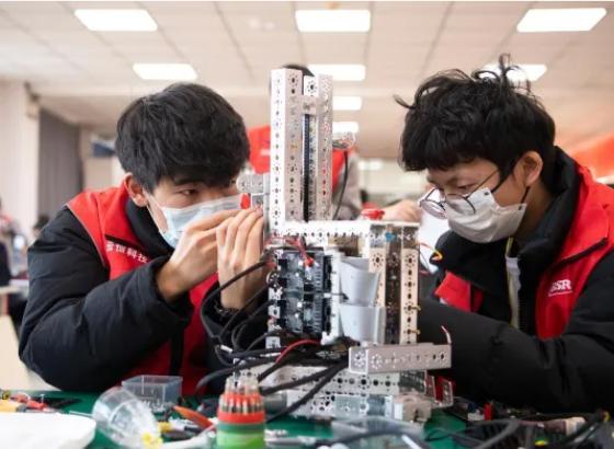 技校选什么专业容易找工作,技校比较吃香的专业