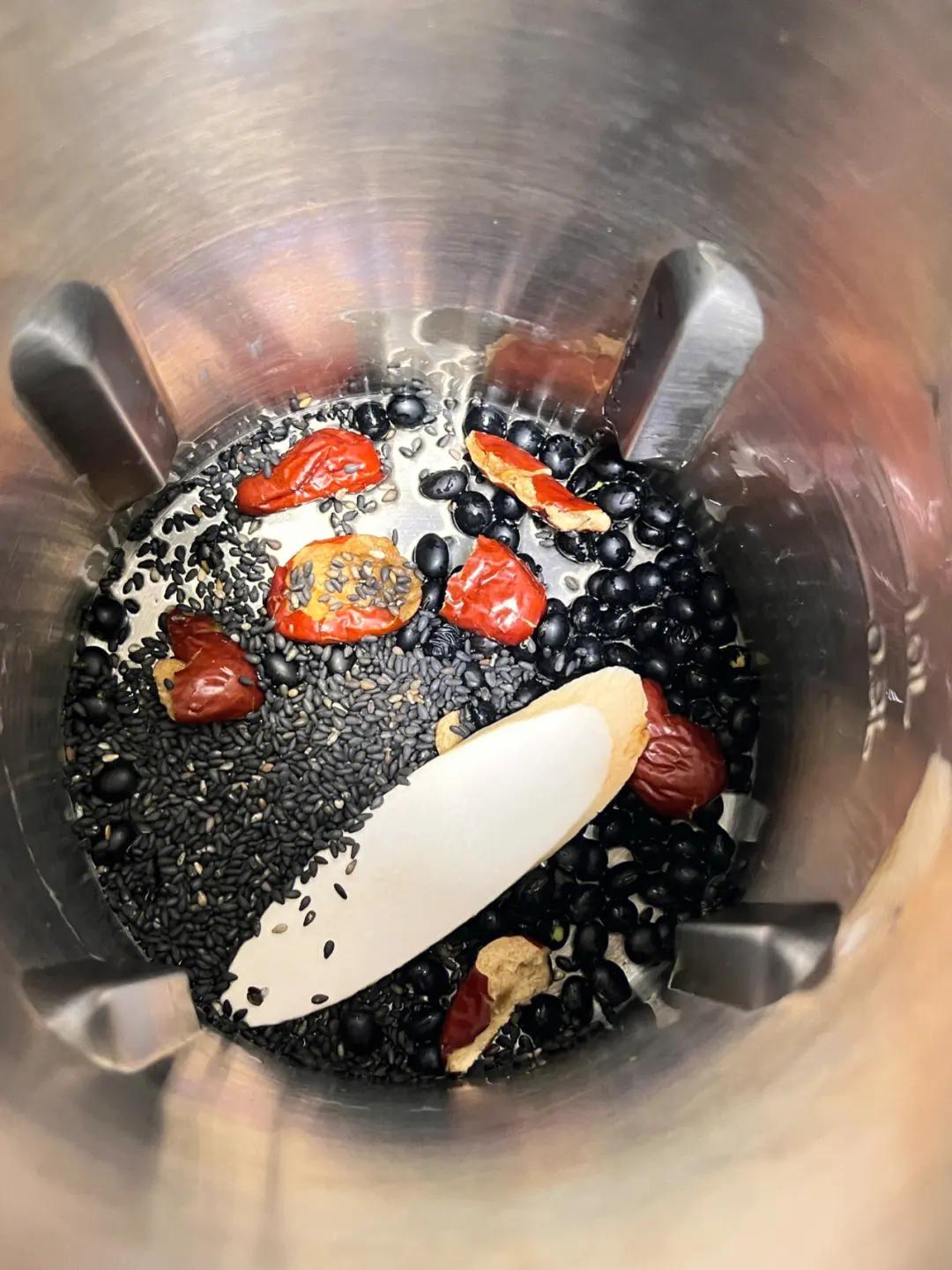 营养早餐豆浆米糊怎么搭配有营养,豆浆和什么搭配早餐营养