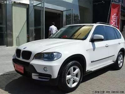 为什么4s店推荐买白色车,为什么现在所有的4s店都卖白色车