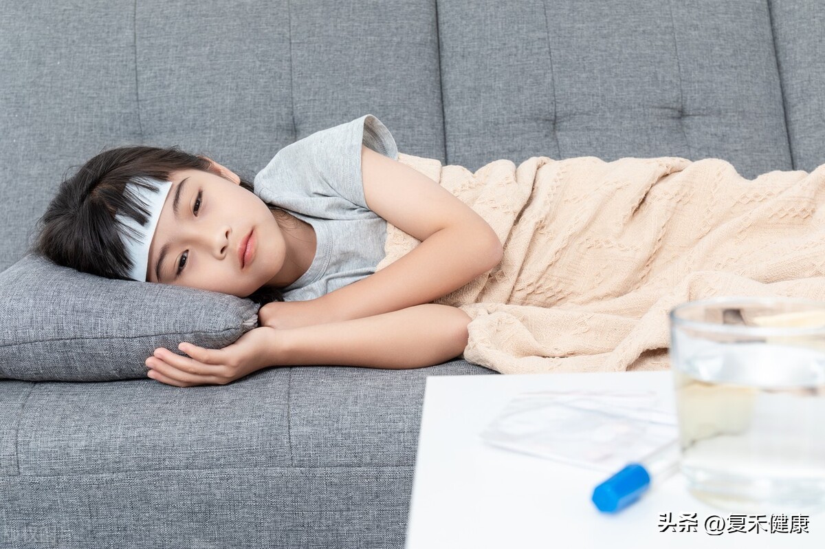 疫情期间孩子发烧需要核酸检测吗,疫情期间孩子发烧封着小区怎么办