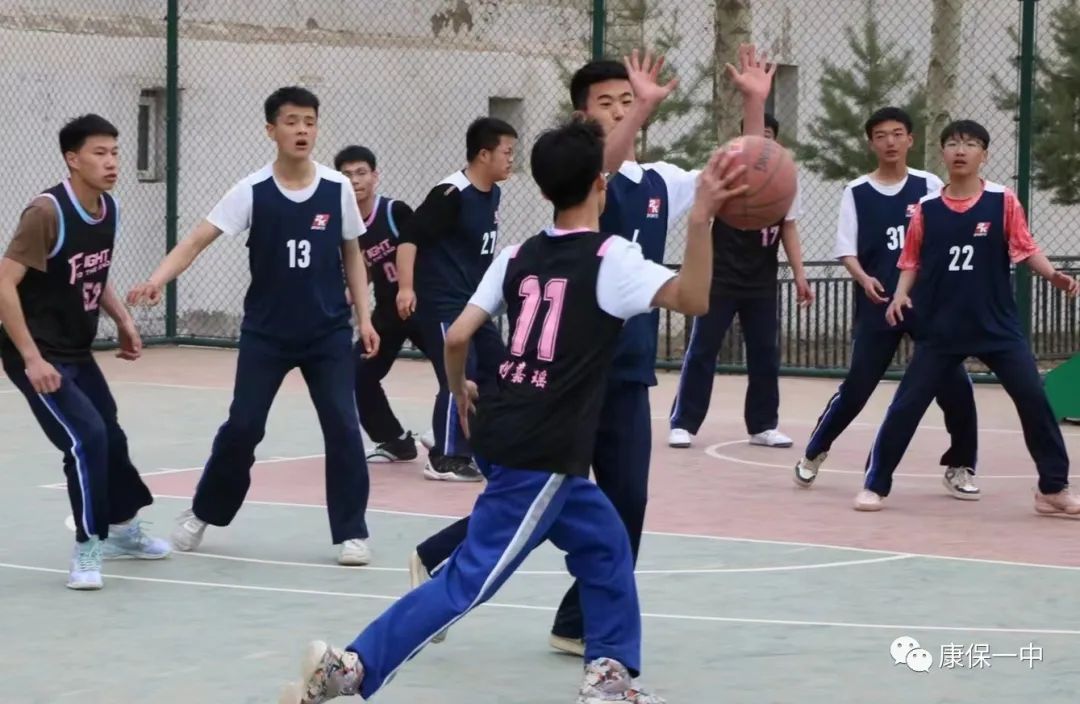 青春无畏逐梦扬威篮球赛,青春无畏迎篮而上篮球比赛