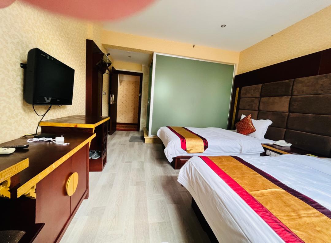 建水民宿包吃包住多少钱一天,建水康养公寓一年包吃住多少钱