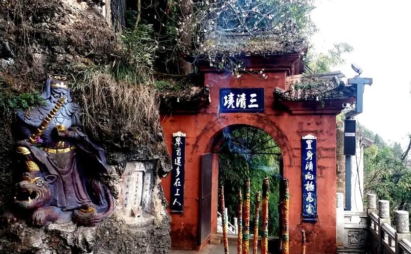 中国最美的十座山你去过了吗,中国最美的十大名山你爬过几座