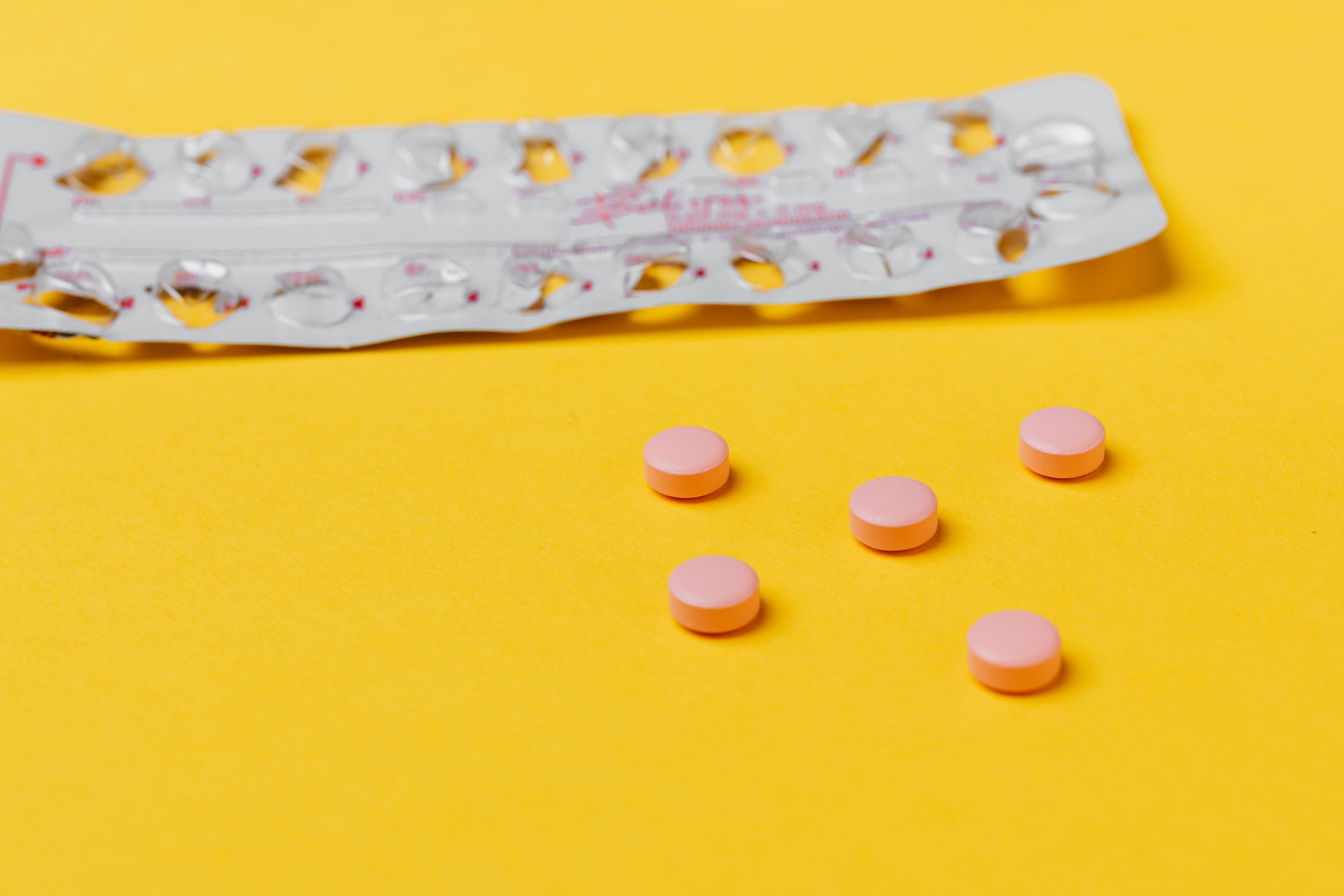 肺癌奥希替尼耐药后该怎么治疗 (奥希替尼耐药会发生小细胞肺癌吗)