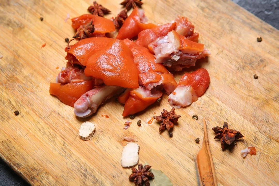 狂飙猪脚面做法,狂飙猪脚面营销