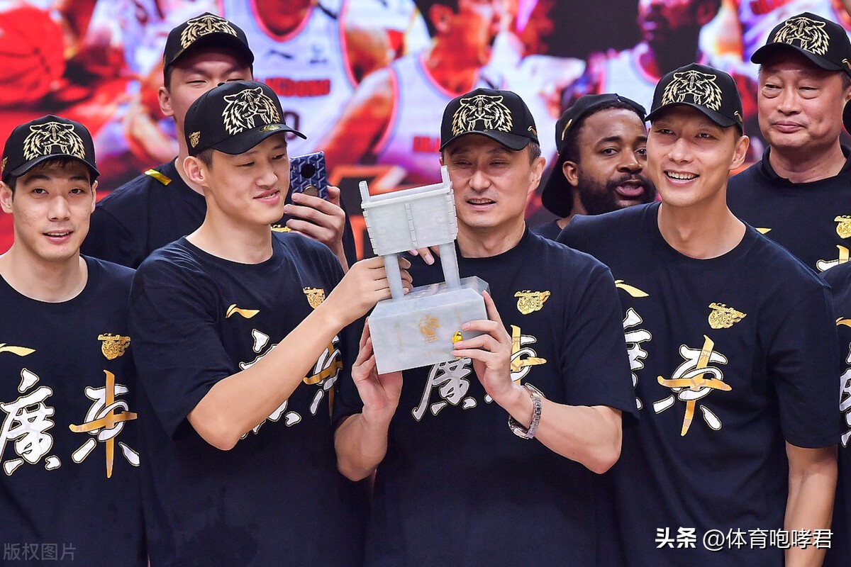 华为赞助广东男篮,朱芳雨华为