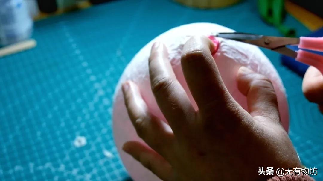 该怎么用纸做虎年灯笼,以虎年为主题的精美灯笼教程