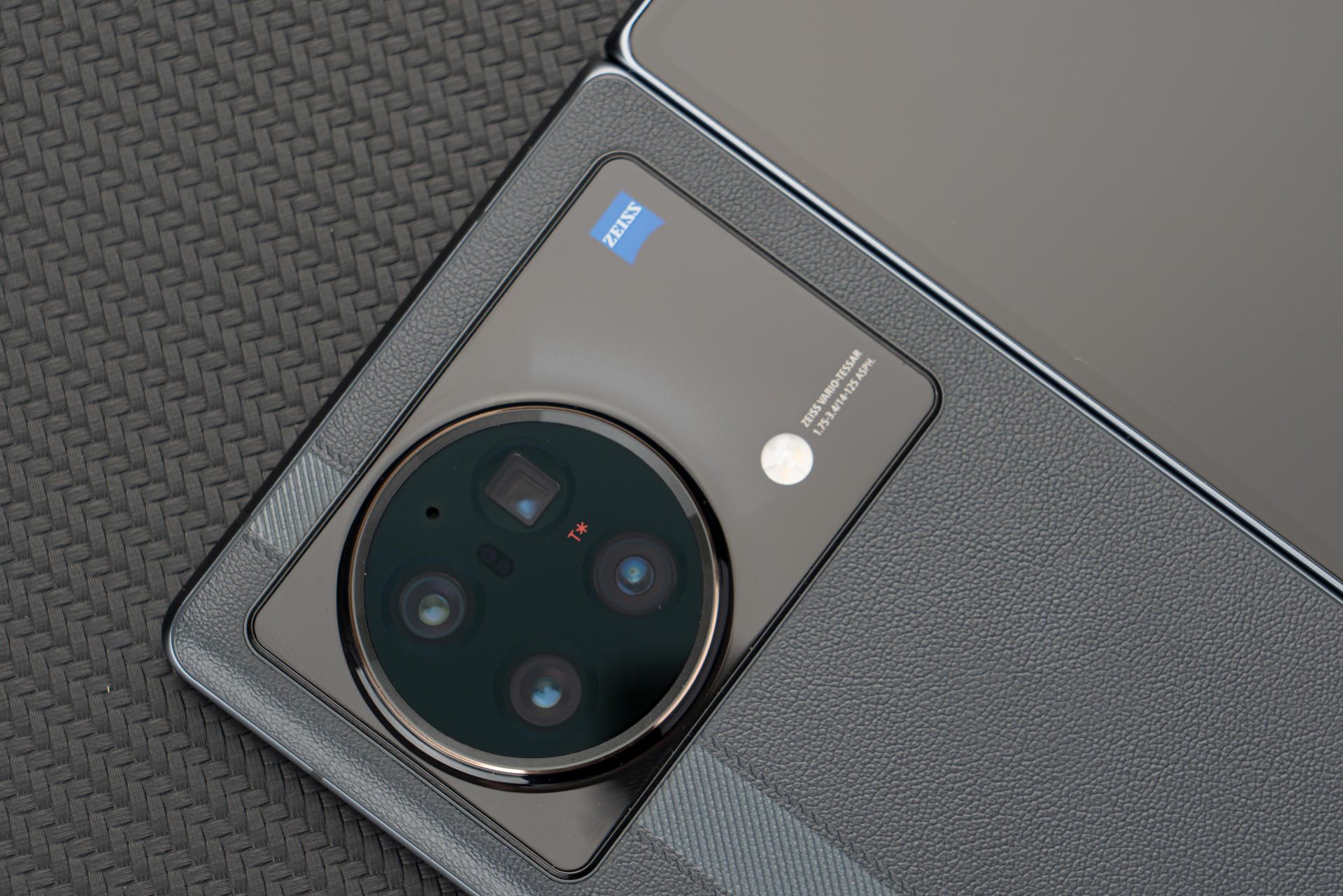 vivoxfold是不是目前最好的折叠屏,vivo折叠屏xfold功能介绍