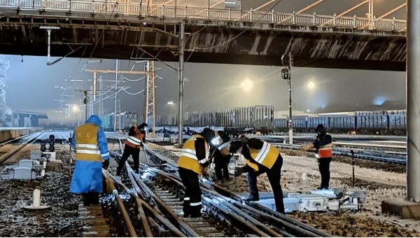 为什么中国有那么多废旧铁轨,中国铁路报废钢轨都去了哪里