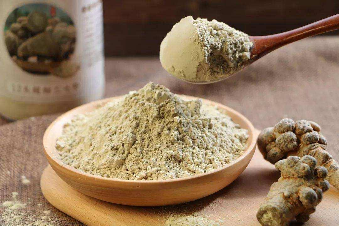 老年人每天喝一勺三七粉效果,70岁老人喝三七粉什么时候有效