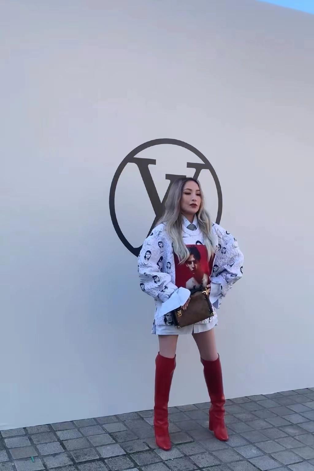 周杰伦萧亚轩同台合集,萧亚轩直播提到周杰伦