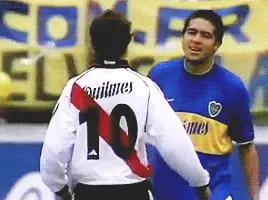 梅西跟阿根廷球员的故事,梅西绿茵场上的故事