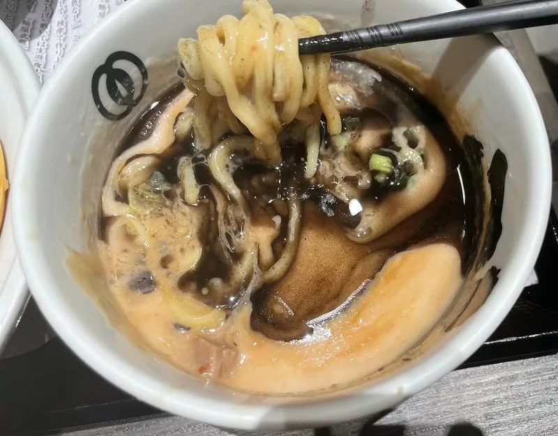 日式拉面鲜美的原因,日式拉面筋道爽滑