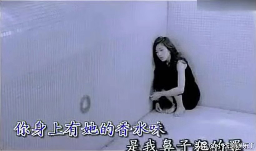 歌词明明很“恶俗”,当年却火得一塌糊涂,这些歌越听越不对劲