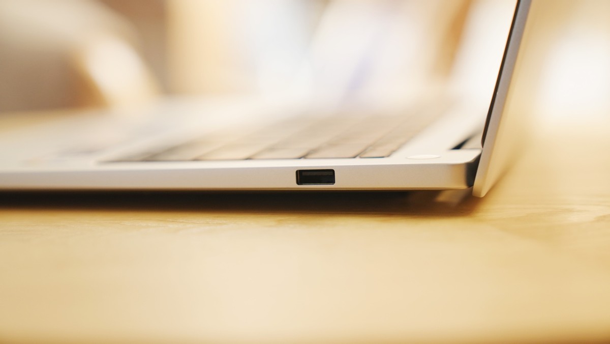 华为超联接笔记本MateBookD14：轻薄护眼联接强，学习需求全满足